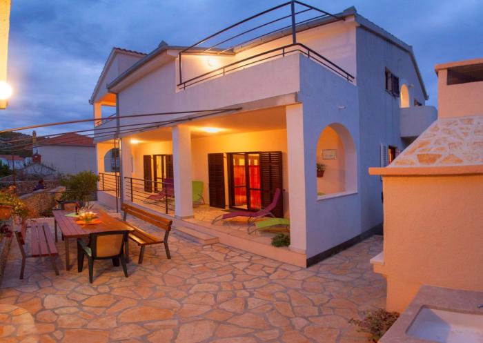 Apartment Bo&Dy with Private Pool