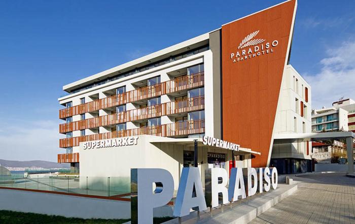 Paradiso – Menada Apartments