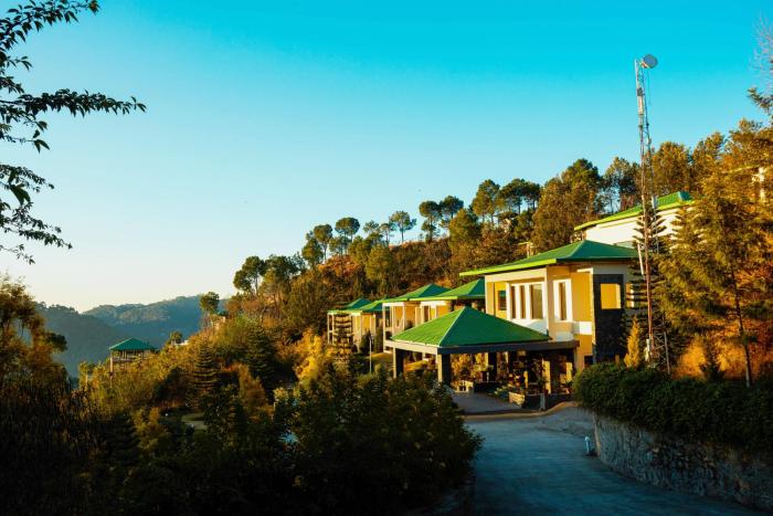 Suryavilas Luxury Resort & Spa