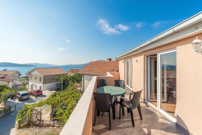 Apartments Tonči OG