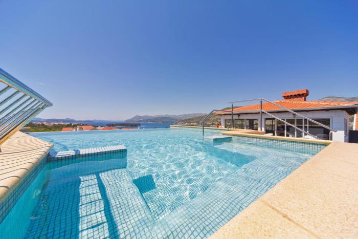 Villa Antea Apartments with Free Parking