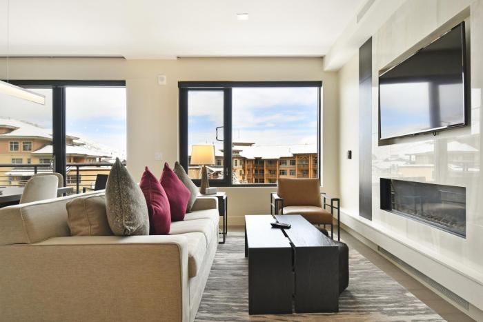 New 1 BR Residence in Canyons Village- Ski In Out