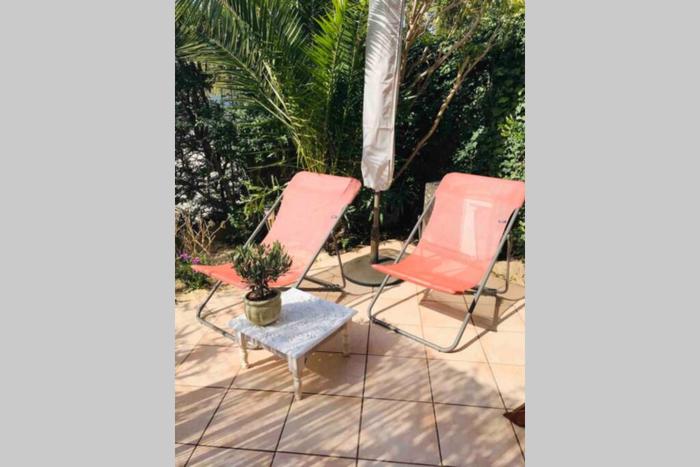 La petite Pinède Studio climatisé proche plage