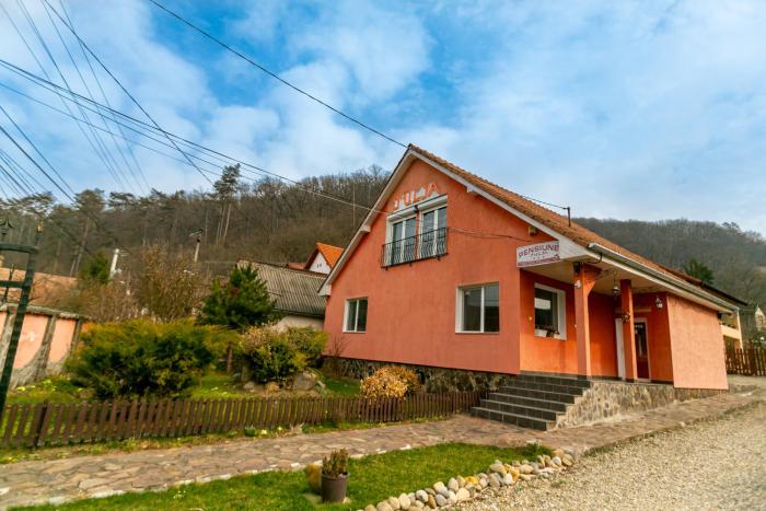 JULIA Garden House