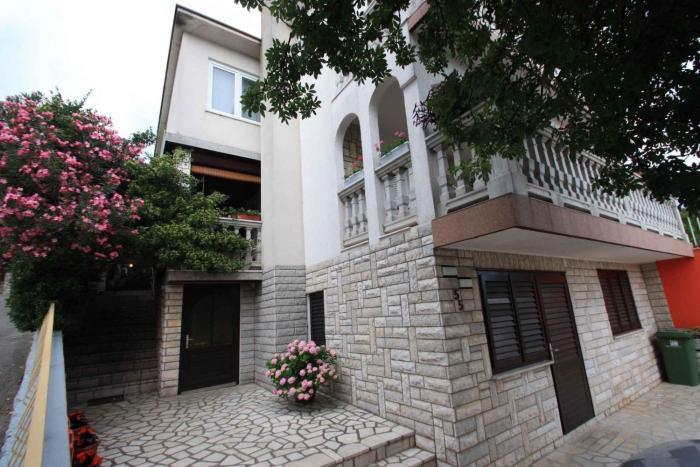 Apartments in Crikvenica 39342