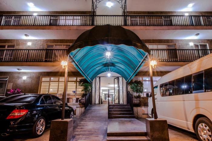 Del Marques Hotel and Suites