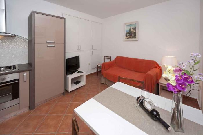 Apartment in Porec with One-Bedroom 28