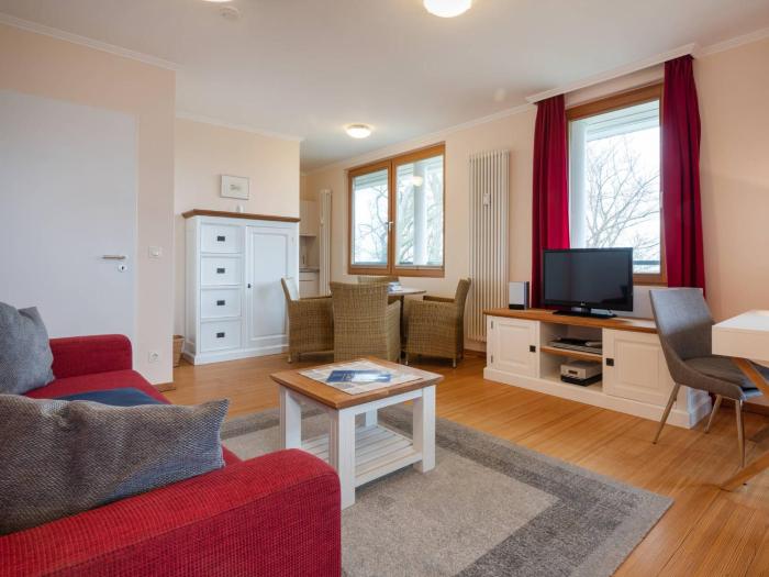 Kaiservillen Heringsdorf - Ferienwohnung mit 1 Schlafzimmer und Balkon D233