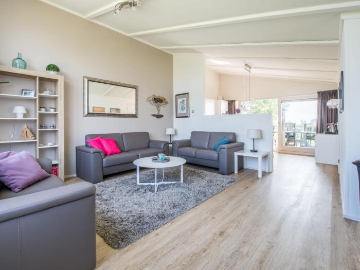 Semi-detached house near Noord-Beveland Beach