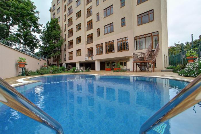 Fenesi Gardens Apartments