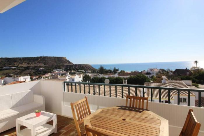 Bright and central apartment - Praia da Luz