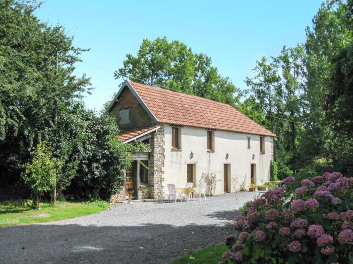 Holiday Home La Voisinière no-1 by Interhome