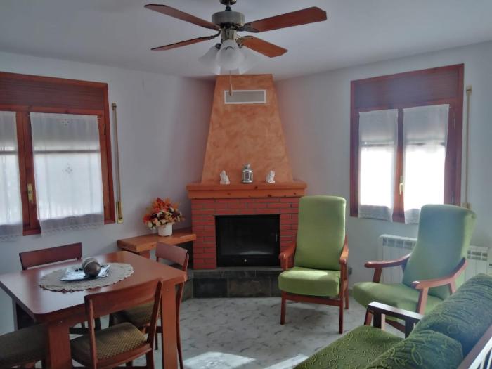 Apartamento Rural Casa Paco con Jacuzzi exterior y barbacoa