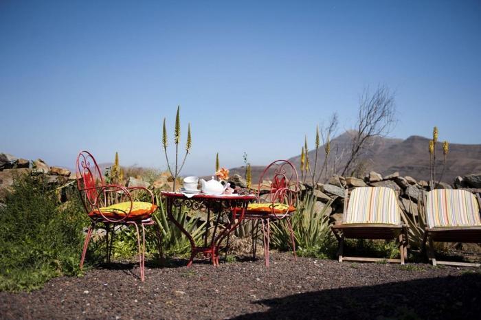 Holidays in Tarajalejo - home office with sea view