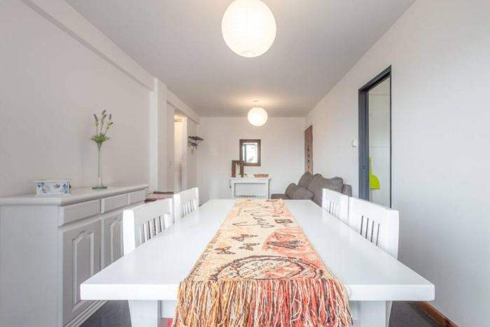 Super céntrico y con espectacular VISTA AL LAGO