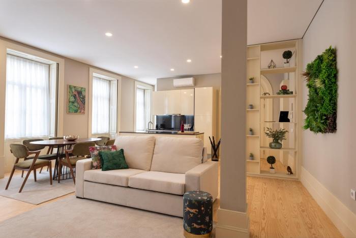 CC Downtown Palace - H