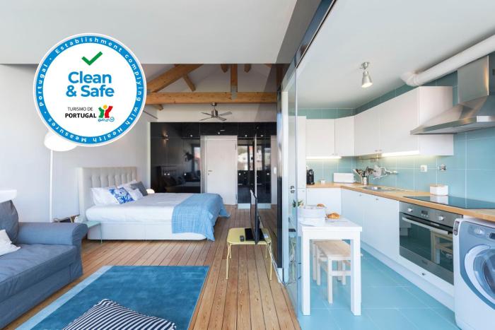 Fontaínhas Stylish Apartment by DAHOME