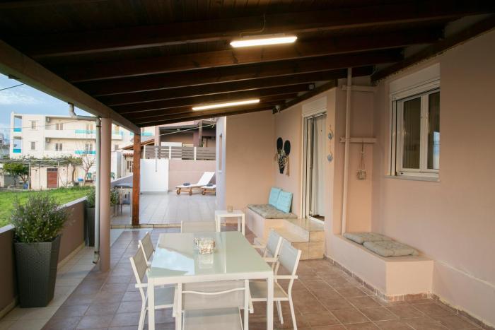 Nikiforos cottage
