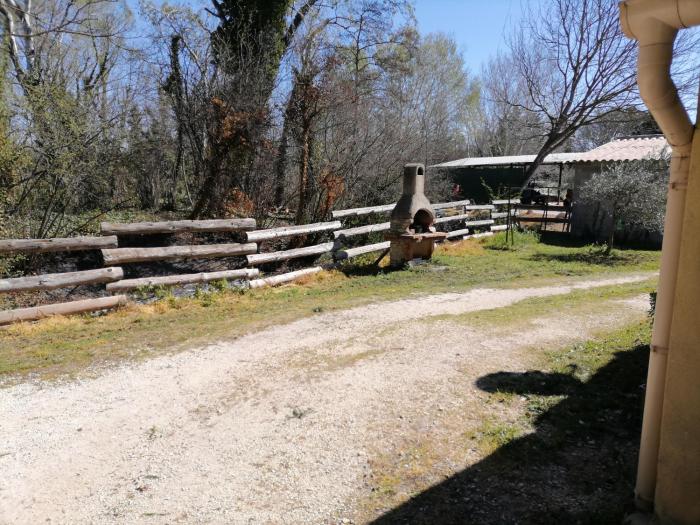 Superbe gîtes à pernes les fontaine