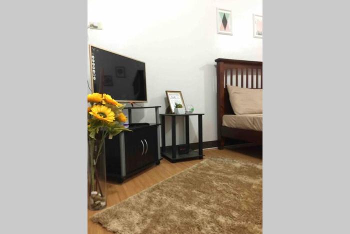 AFFORDABLE BUDGET FRIENDLY STUDIO UNIT