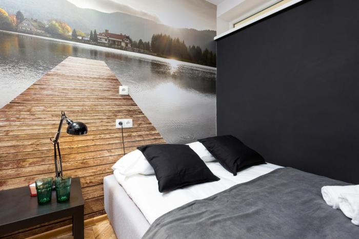 Affordable Underground Micro Apartment Grochowska by Noclegi Renters