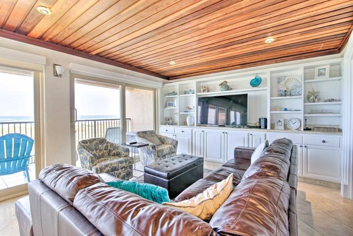 Modern Beachfront Condo with Pool and Beach Access!