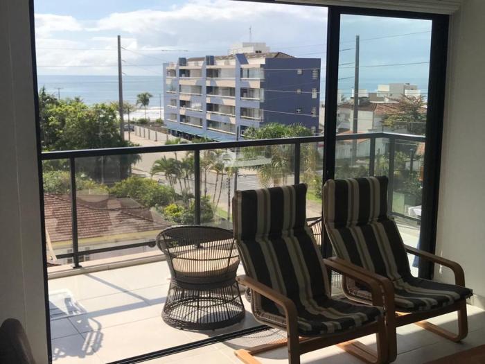 Uma quadra da praia - Vista para o Mar - Guaratuba - AC e Wi-Fi