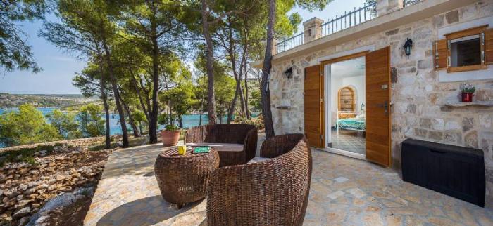 House Vesna Kupinova