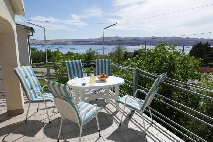 "Bura Bura" Apartment, Karlobag, vacation with a view