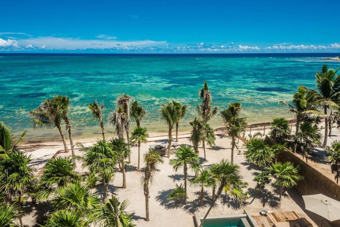 Beachfront Villa Soliman Bay 12