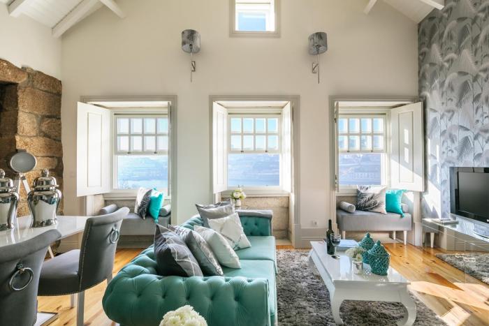 Oporto Platinum Loft