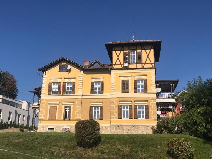 Historische Villa im Zentrum Velden