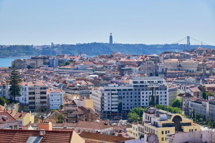 Elegant Apartment in Graça!