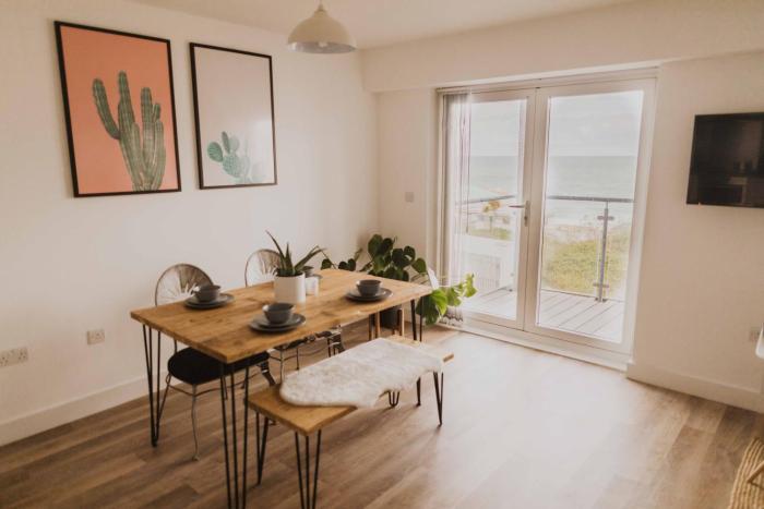 Ocean 1- Sea View apartment, Fistral Beach Newquay