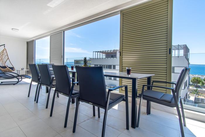 Euphoria Luxury Apartment