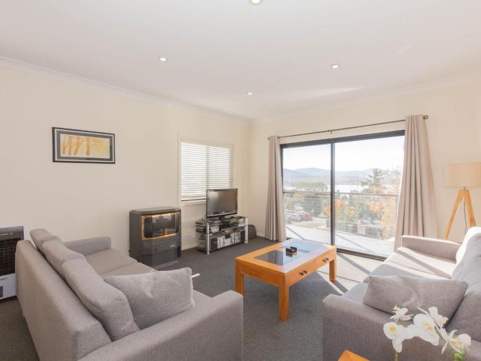 Alaska 1 8 Poley Cow Lane