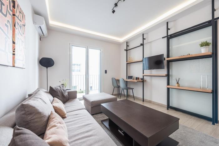 Petraki Residence 1bdr Apt with balcony 1 min from Ermou str