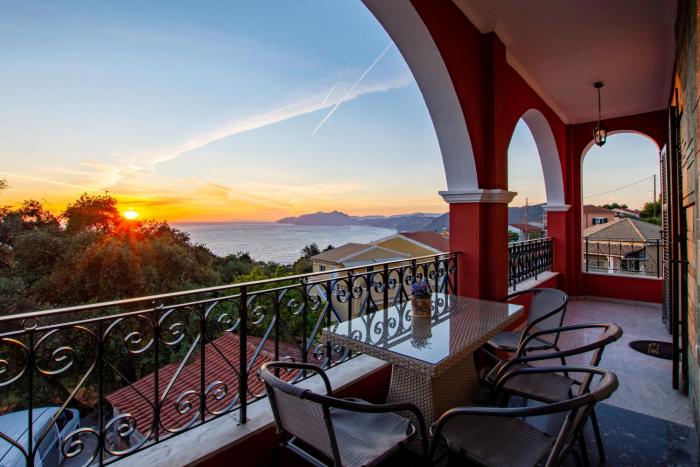 Dielino Amazing Sunset View