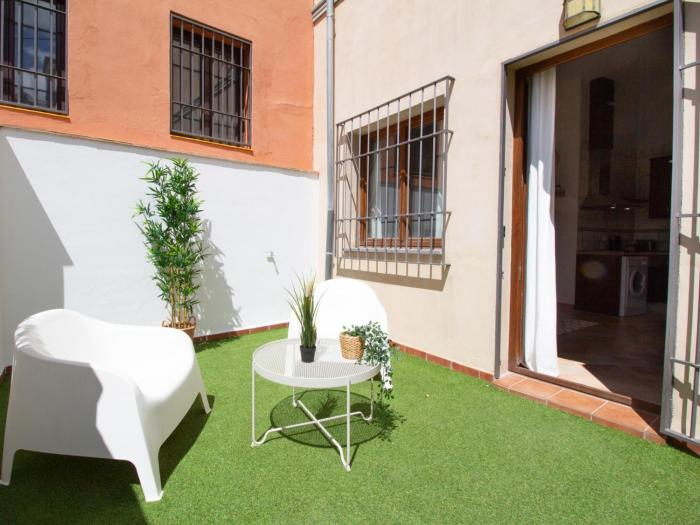 WintowinRentals Acogedor apartamento con patio privado junto al Albaicín