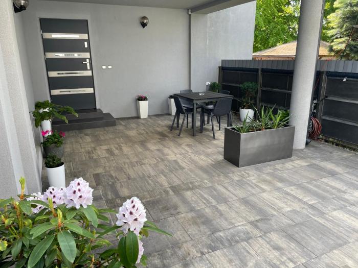 Sizen Rewal - Pokoje Gościnne Noclegi Apartament z osobnym wejściem Taras Wi-Fi