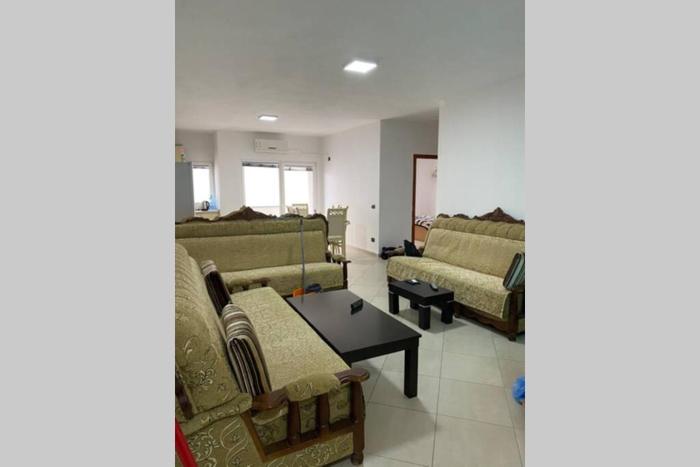 Leart Apartment 100m2 2 sovrum