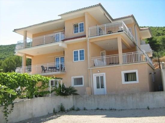 Apartment in Grebaštica with sea view, balcony, air conditioning, WiFi (3571-2)