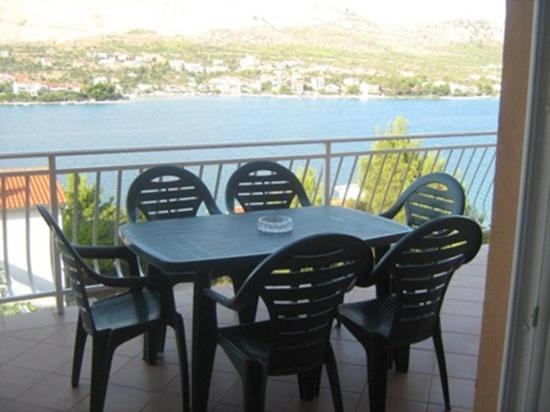 Apartment in Grebaštica with sea view, balcony, air conditioning, WiFi (3571-3)