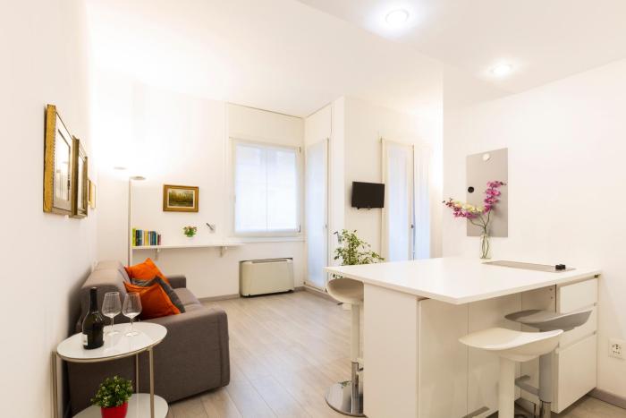 Queen of Brera - San Marco 1