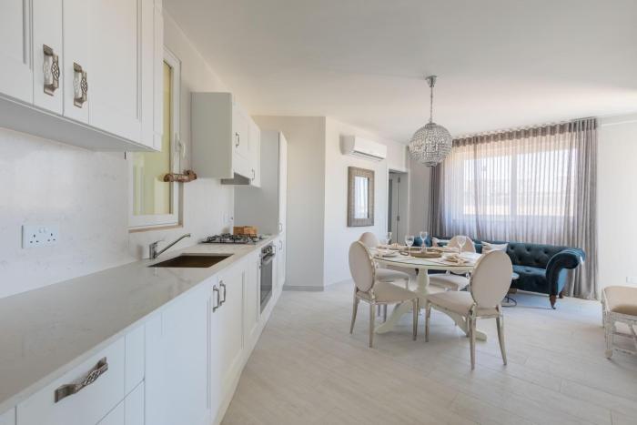 Boutique Style – 2 Bedroom Apartment- Ta’Xbiex, Sliema area