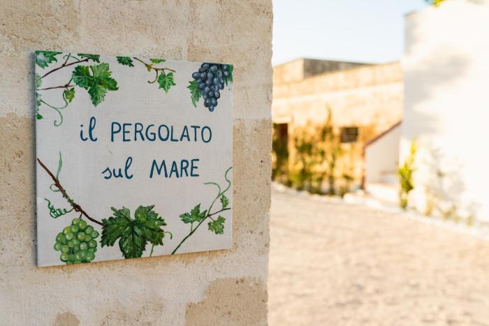 Il pergolato sul mare