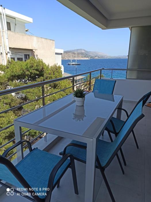 VARKIZA VIEW APARTMENT