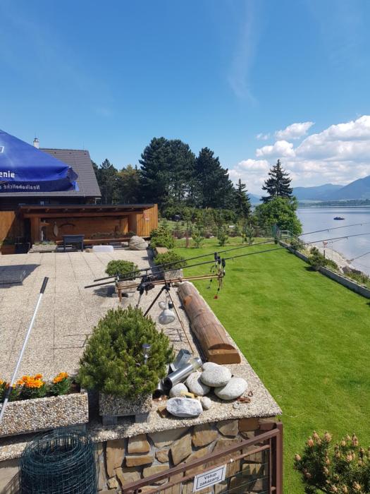 Drevenica MARKA beachfront cottage