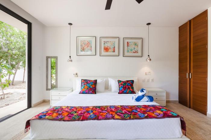 Mexican style studio with free Spa & Gym access