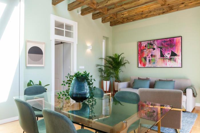 Lisbon Panoramic View -3Bedrs+3Baths+ Balconies+AC